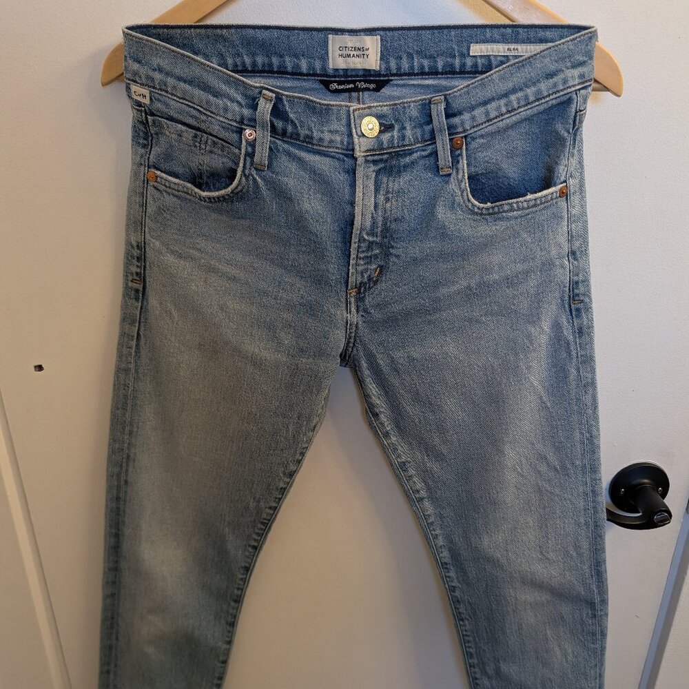 Citizens of Humanity Premium Vintage distressed light wash jeans women's size 27
